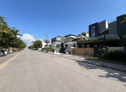 Bahria Enclave Islamabad Sector C Road 1 Top Location One Kanal Plot For Sale Close to Hospital