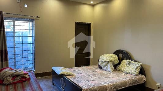 بحریہ آرچرڈ لاہور میں 2 کمروں کا 8 مرلہ زیریں پورشن 50.0 ہزار میں کرایہ پر دستیاب ہے۔