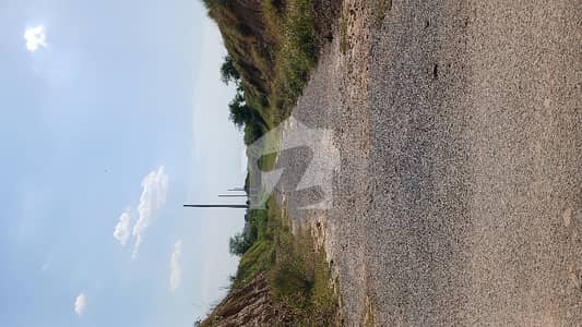 i-15/2 corner 7 marla for sale