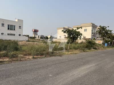 1 Kanal Pair Plot No 405+406 Urgent For Sale in DHA Phase 7 Block Y Prime Location