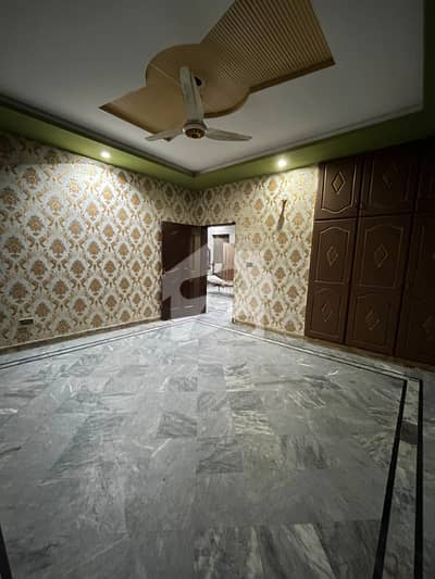 11 Marla Upper Portion For Rent