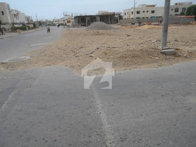 100 Yards Commercial Plot For Sale DHA Phase 8 ( PENASULLA COMMERCIAL )