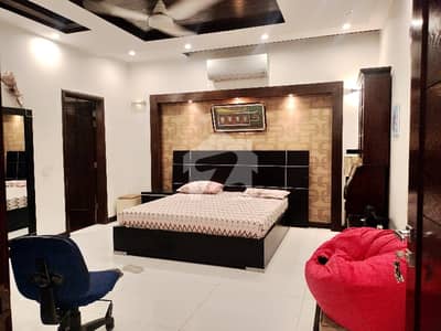 Spacious 1 Kanal "Green Home" For Sale Valencia Town, Lahore 5 Beds 6 Bathroom 40 Feet Road 4 Years Old