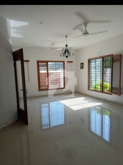 Prime Location Slightly Used Upper Portion For Rent