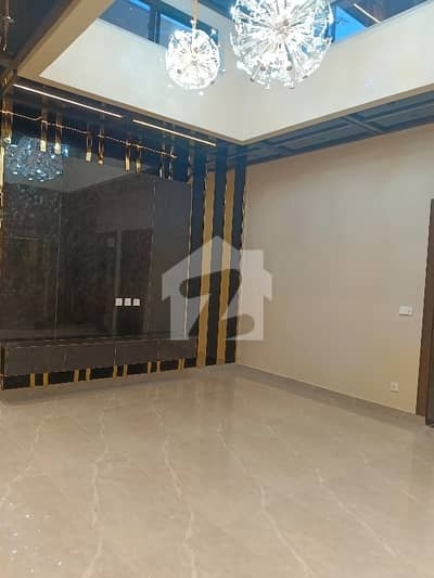 14 Marla Upper Portion For rent In G-13/3 Islamabad