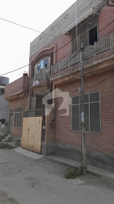 پیپلز کالونی نمبر 2 فیصل آباد میں 6 کمروں کا 5 مرلہ مکان 1.4 کروڑ میں برائے فروخت۔ پیپلز کالونی نمبر 2 فیصل آباد میں 6 کمروں کا 5 مرلہ مکان 1.4 کروڑ میں برائے فروخت۔