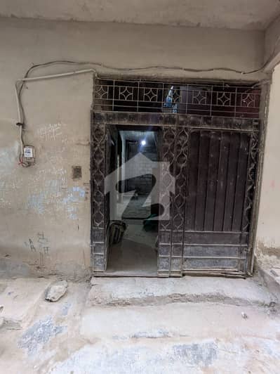 60 Square Yards House Situated In Model Colony - Malir For sale