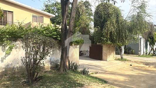 3 kanal corner house 3 side open