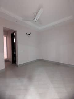 1 Kanal Upper Portion For Rent In DHA Multan Sector H