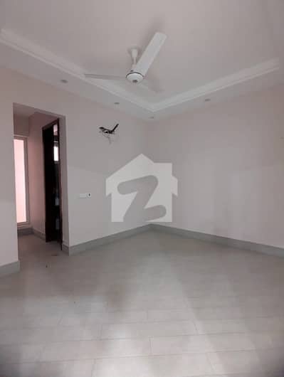 1 Kanal Upper Portion For Rent In DHA Multan Sector H