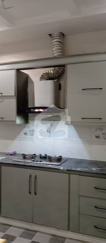 گلشنِ صحت 1 - بلاک ڈی گلشنِِ صحت 1,ای ۔ 18,اسلام آباد میں 6 کمروں کا 8 مرلہ مکان 1.1 لاکھ میں کرایہ پر دستیاب ہے۔