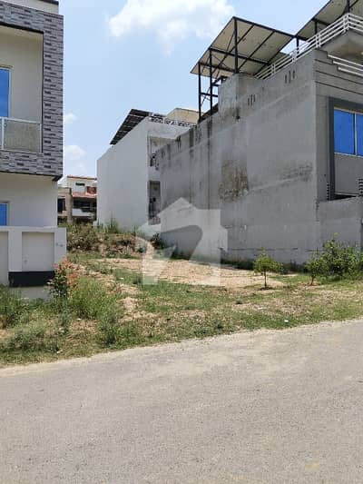 7 Marla Plot For Sale