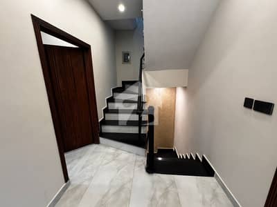 5 MARLA DOUBLE STOREY BRAND NEW HOUSE FOR RENT