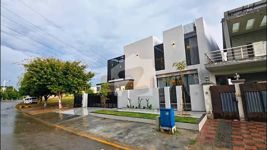 Designer Luxury House For Sale | 17 Marla | Block B | B-17 Multi Gardens Islamabad