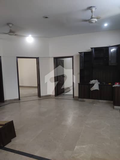 10 Marla Lower Portion for Rent in Wapda Town, J3 Block | Gas Available