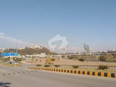 1 Kanal Premium Plot on Central Boulevard DHA Phase 4 Sector C