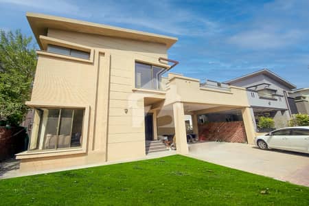 1 Kanal Beautiful House ( Unfurnished) With Basement & ACs For Rent In DHA Raya Phase 6