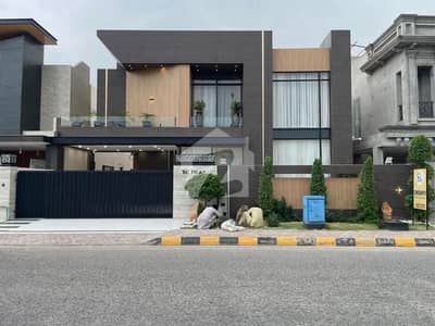 ڈی ایچ اے ڈیفینس فیز 2 ڈی ایچ اے ڈیفینس,اسلام آباد میں 6 کمروں کا 1 کنال مکان 2.85 لاکھ میں کرایہ پر دستیاب ہے۔