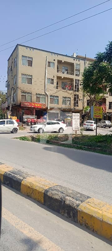 گلشن آباد راولپنڈی میں 10 مرلہ رہائشی پلاٹ 80.0 لاکھ میں برائے فروخت۔