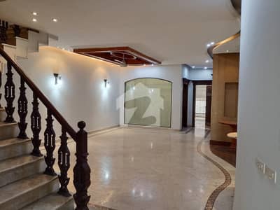DEFENCE Phase 1 Kanal Luxury House for rent Fully Tile Flooring
