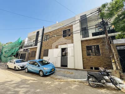 شرف آباد گلشنِ اقبال ٹاؤن,کراچی میں 5 کمروں کا 6 مرلہ مکان 10.5 کروڑ میں برائے فروخت۔