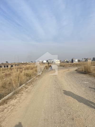 Plot In Gulberg Residencia Block V Plot In Gulberg Residencia Block V