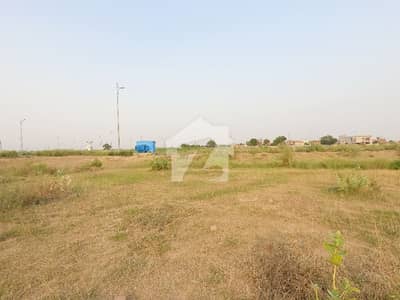 Hot Location Plot For Sale Good Option Near To Park