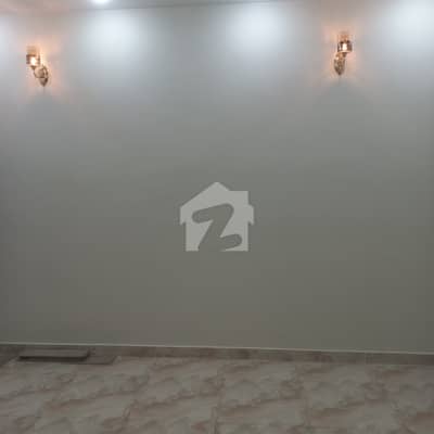 Portion For Rent In Main Boulevard Defence