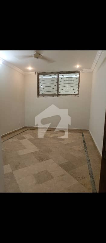 E11/4 6 Marla Ground*Basement 3 Bedroom For Rent
