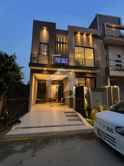 Alhamdulillah Beautiful House Available For Sale