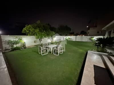 phase 8 Park view DHA Lahore 2 kanal plot For sale idel your house and idel buldir ka le idel