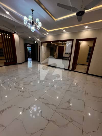 10 Marla Like Brand New House For Sale