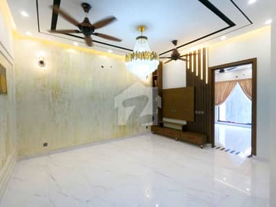 Prominently-Located Prime Location Upper Portion Available In Park View City For rent