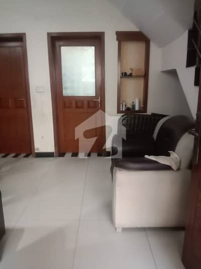 5 Marla full House for rent  house good condition