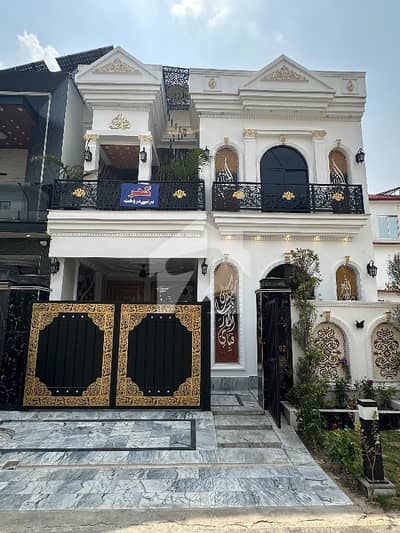 05-Marla Brand New House Super Prime Location Near To Commercial Market Near To Park Near To Mosque 05-Marla Brand New House Super Prime Location Near To Commercial Market Near To Park Near To Mosque