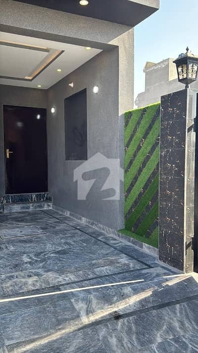 5 Marla Double Story Used House for sale in L block Khayaban-e-Amin