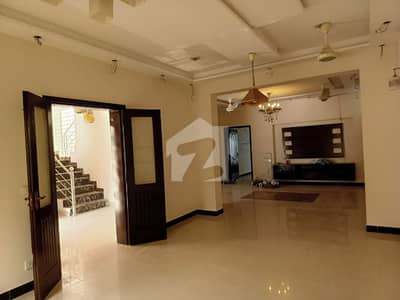 A Centrally Located Lower Portion Is Available For rent In Lahore A Centrally Located Lower Portion Is Available For rent In Lahore