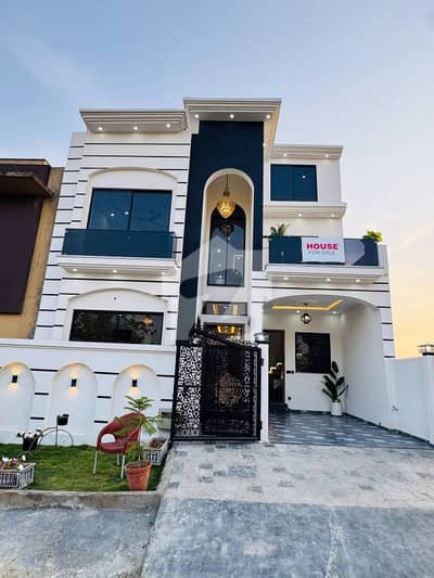 super Exotic house for sale located at Hot location in B17