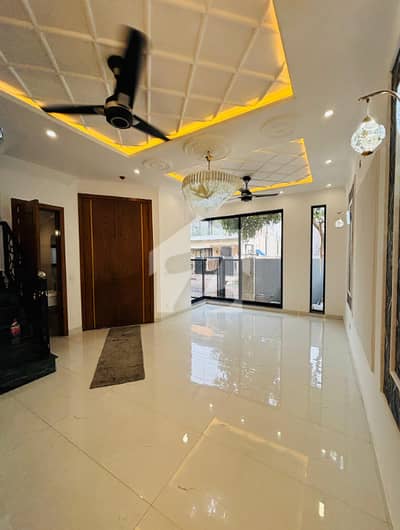 5 Marla Brand New Modern Design Lavish House For Rent In DHA 9 Town Lahore | For Discounted Price And Original Pictures Download The App "Signature Lands". 5 Marla Brand New Modern Design Lavish House For Rent In DHA 9 Town Lahore | For Discounted Price And Original Pictures Download The App "Signature Lands".