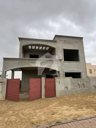 5 Bedroom Gray Structure Villa On Road Category Near Mosque
