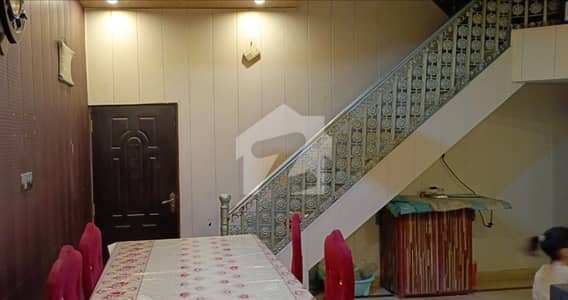 علامہ اقبال ٹاؤن ۔ راوی بلاک علامہ اقبال ٹاؤن,لاہور میں 4 کمروں کا 10 مرلہ مکان 4.5 کروڑ میں برائے فروخت۔
