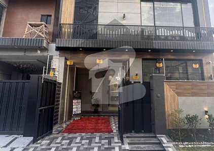 5 Marla House Available For Sale