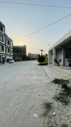 زمر ویلی کشمیر ہائی وے,اسلام آباد میں 5 مرلہ رہائشی پلاٹ 39.5 لاکھ میں برائے فروخت۔