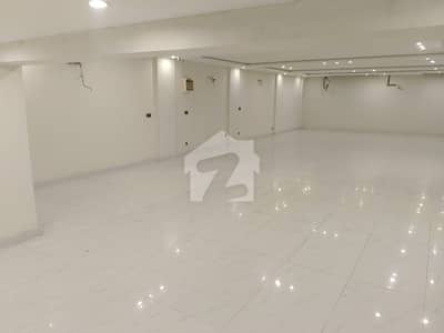 8 Marla Commercial Hall For Rent In Bahria Town Lahore
