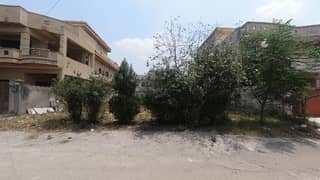 Prime Location Plot For Sale In Police Foundation O9