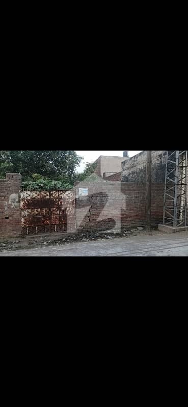 مناواں لاہور میں 1 کنال رہائشی پلاٹ 2.6 کروڑ میں برائے فروخت۔