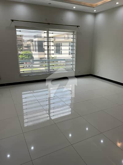 Bahria Enclave Goldan Sector kanal Upper Portion Available For Rent