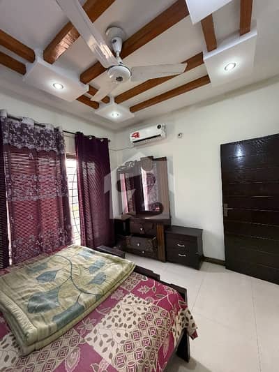5 Marla Full Furnished House With Gass Available For Rent Near Park Musjid Or Commercial
