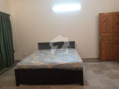 666 SQYD Double story Maintained House For sale in F7