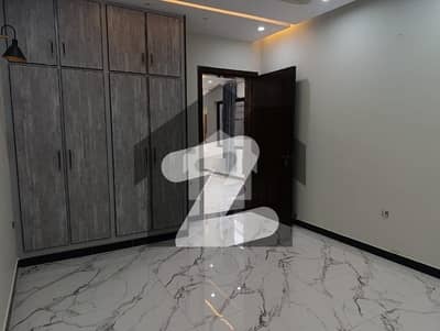 ای ۔ 11 اسلام آباد میں 3 کمروں کا 1 کنال بالائی پورشن 2.8 لاکھ میں کرایہ پر دستیاب ہے۔